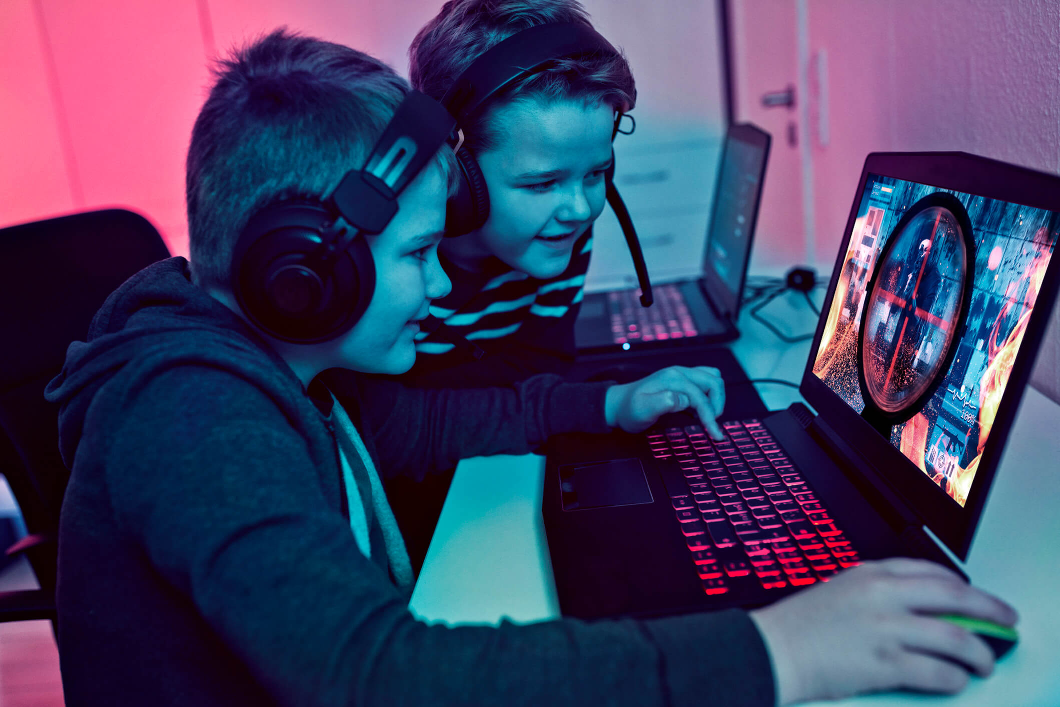 Como funciona a carreira de um gamer profissional? Confira!