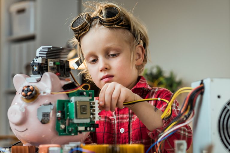 Profissões do futuro: como preparar meu filho?